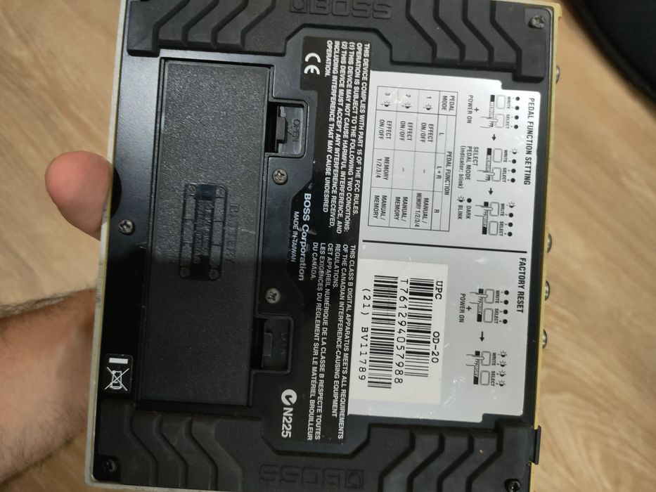 Boss od20, Vox cooltron vibravox
