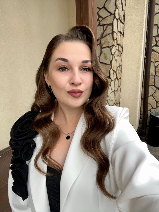 ВЕДУЧА | день народження | хрестини | весілля