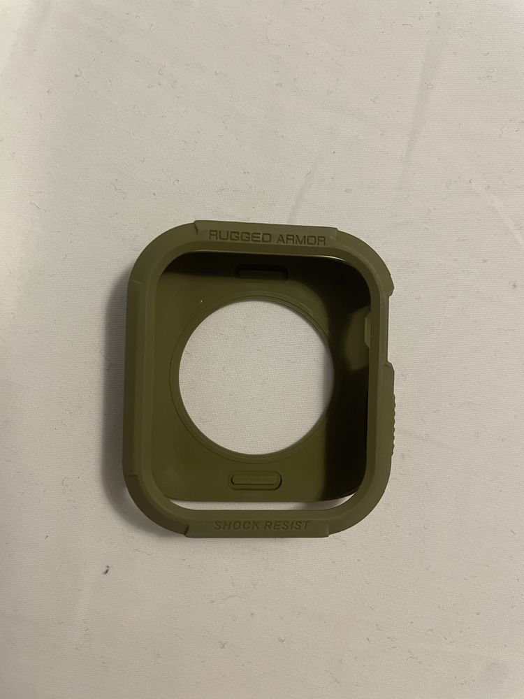 Apple watch spigen obudowa case 44mm