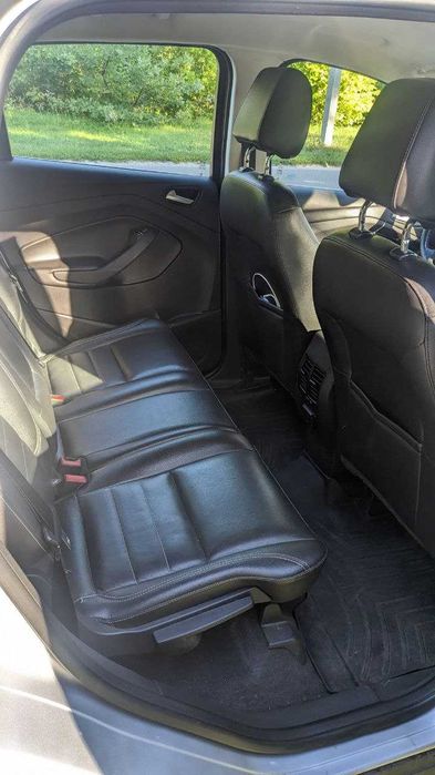 Ford C-Max Energi 2013 (plug-in hybrid)