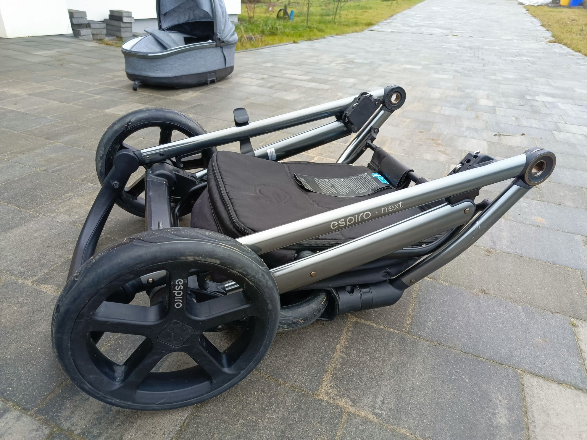 Wózek 2w1 Espiro Next z gondolą