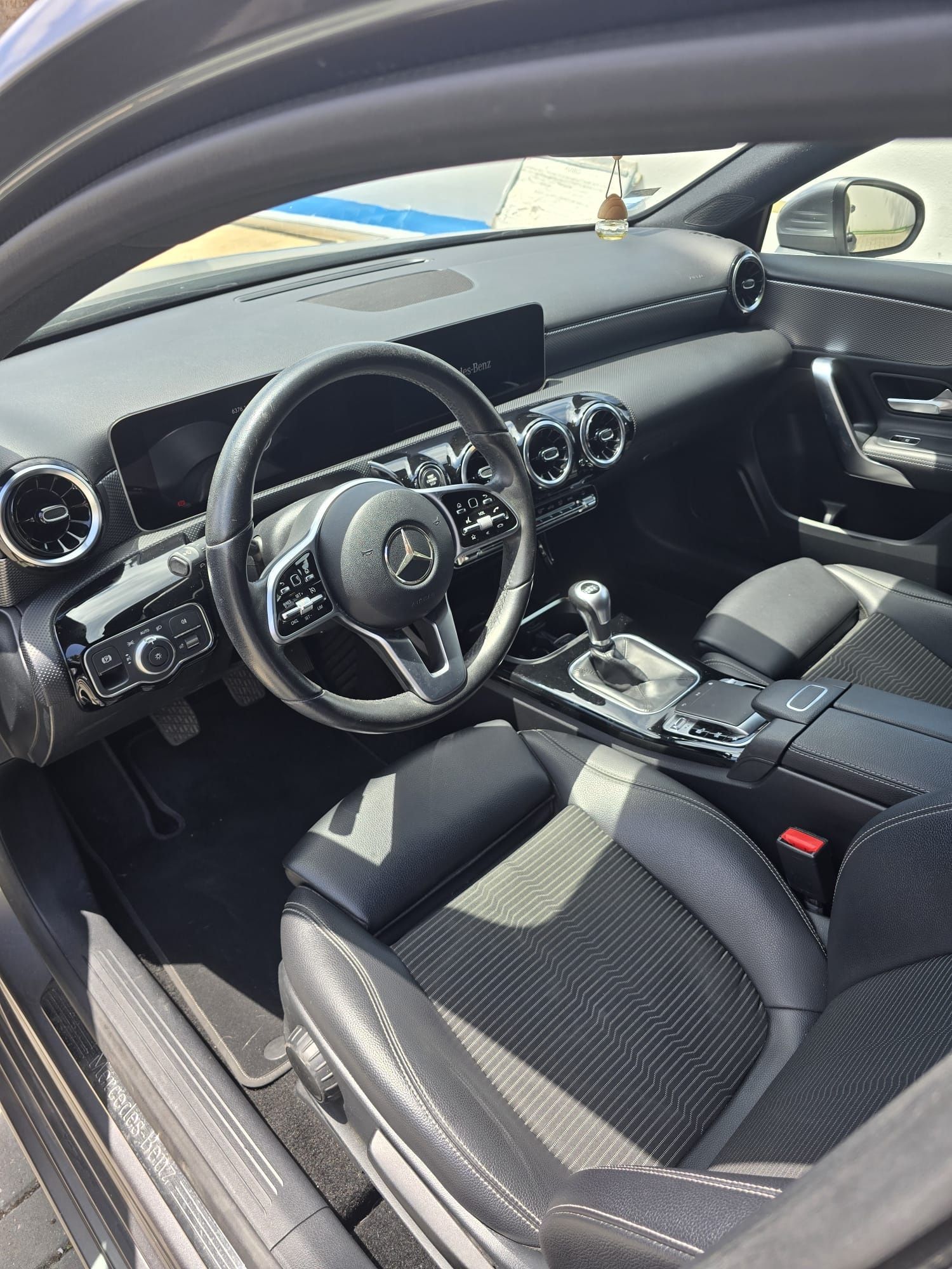 Mercedes Benz A160