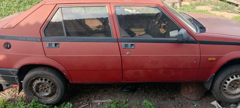 Альфа Ромео  простий продаж