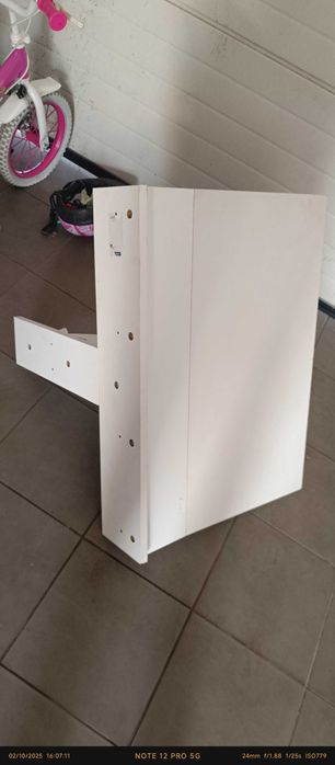Secretaria de parede dobrável