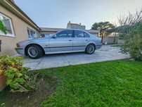 BMW e39 523i Excelente estado
