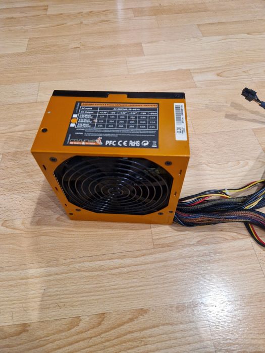 650W 24+8(4+4)/3sata/6molex/6+8(6+2)відео  Блок живлення для компьютер
