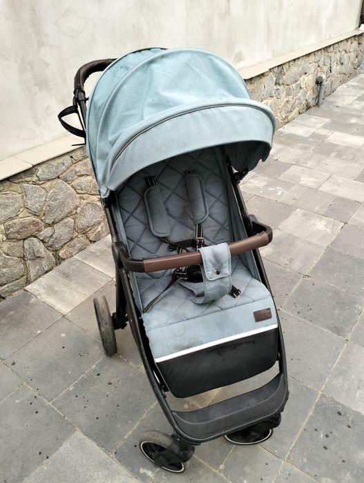 Продаю дитячу коляску Carello Bravo