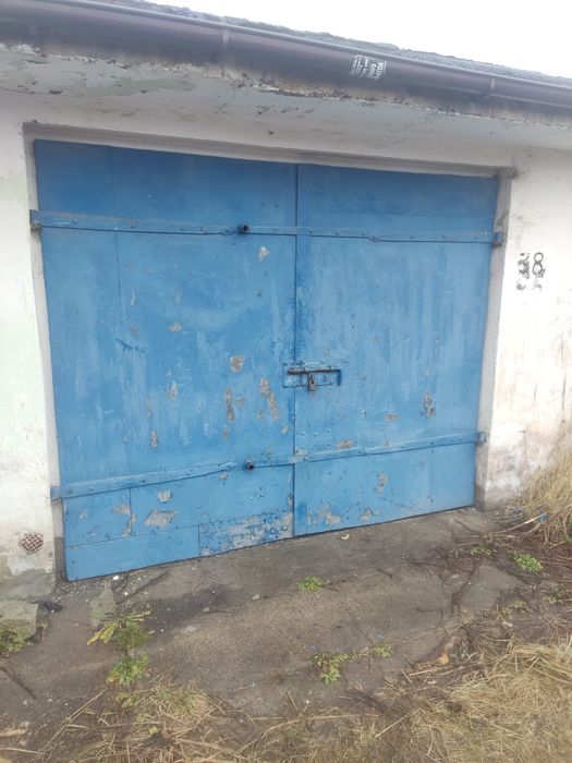 Garaż z prądem oraz kanałem DUŻY 22m Sosnowiec Wygoda