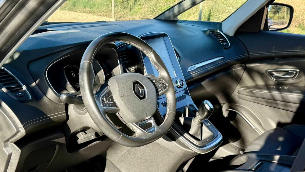 Renault Grand Scenic 1.6 BOSE Edition Nacional