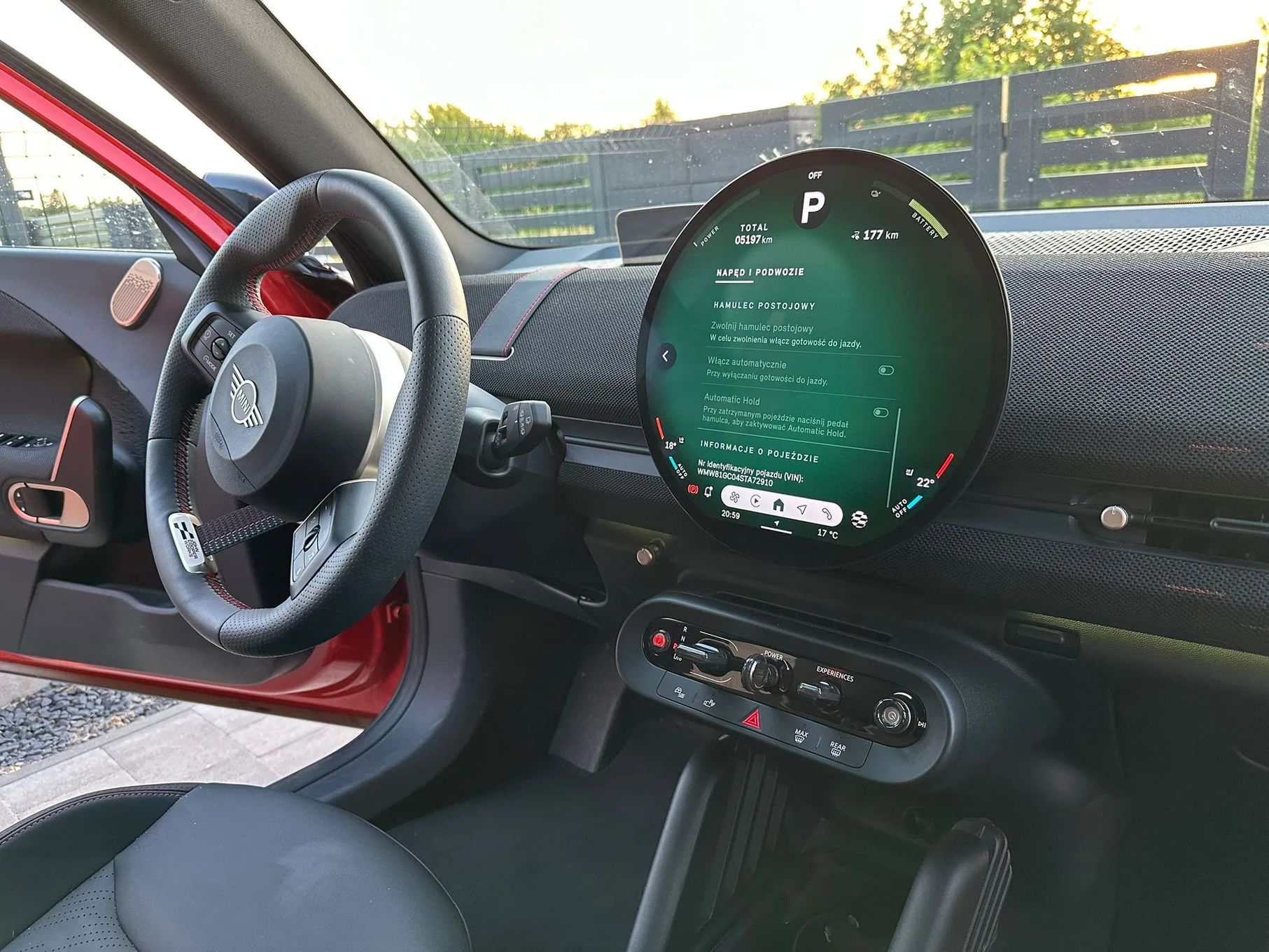 MINI Aceman Na sprzedaż – cesja leasingu MINI ACEMAN 2025 | 218 KM | 1. właściciel