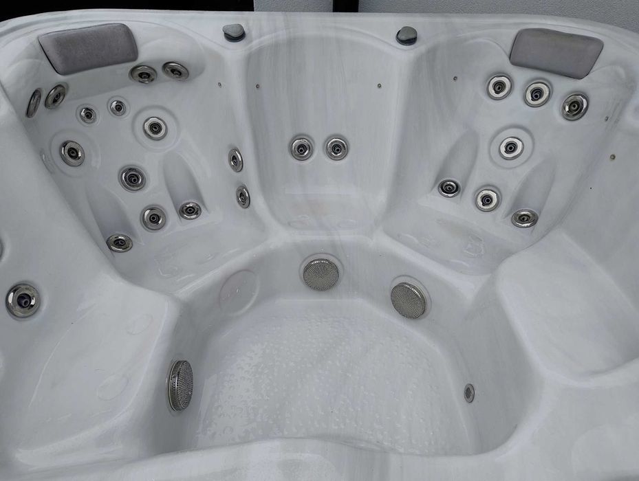 Jacuzzi Wellis Venus MY SPA całoroczne