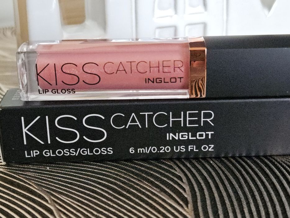 Błyszczyk Kiss Catcher Inglot .Nowy