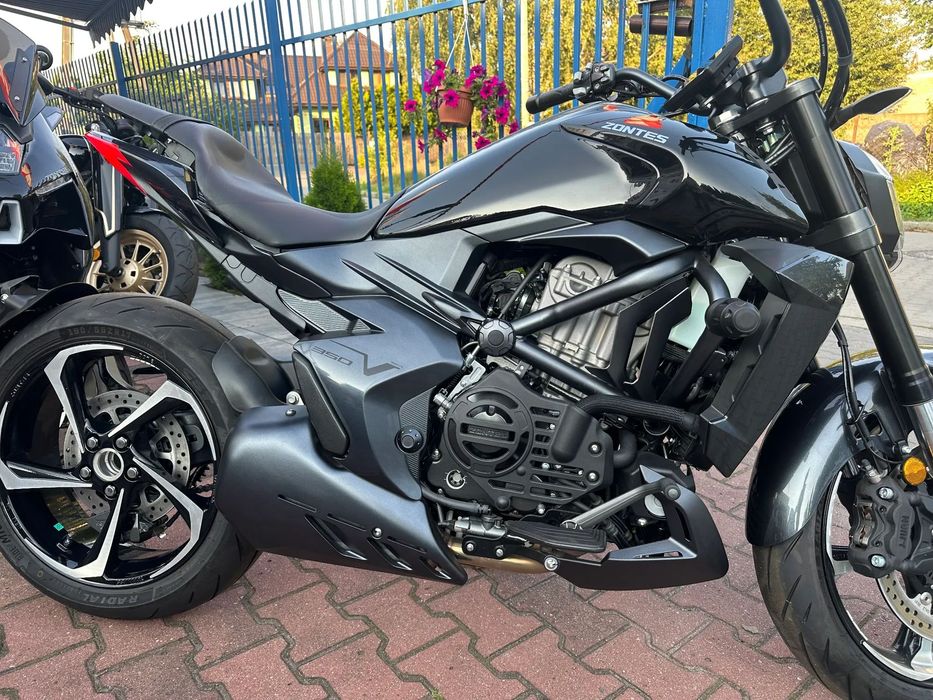 Zontes 350V motocykl ZONTES 350 V/40KM czarny nowy okazja GRODZISK M.