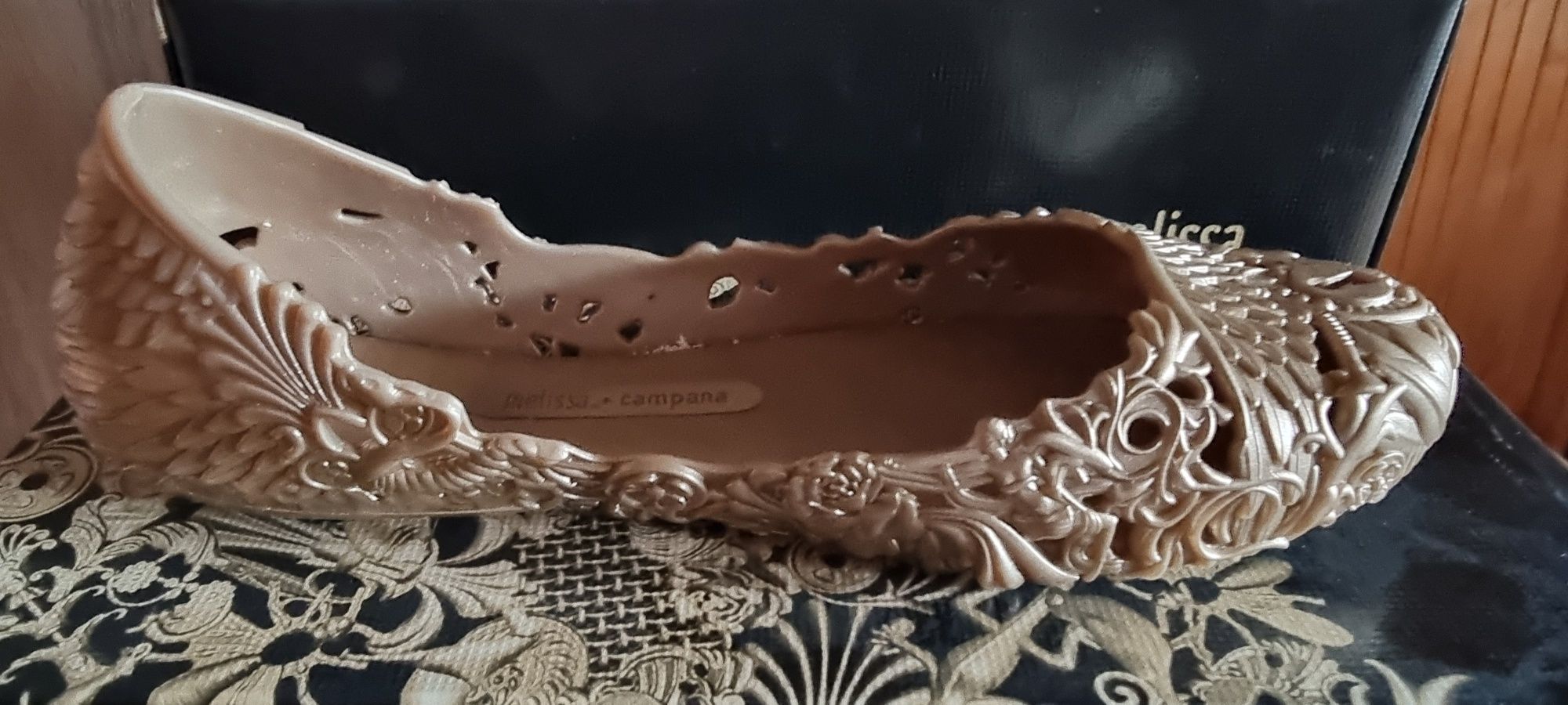 Piękne oryginalne buty Melissa rozmiar 39 czyli nasz 38