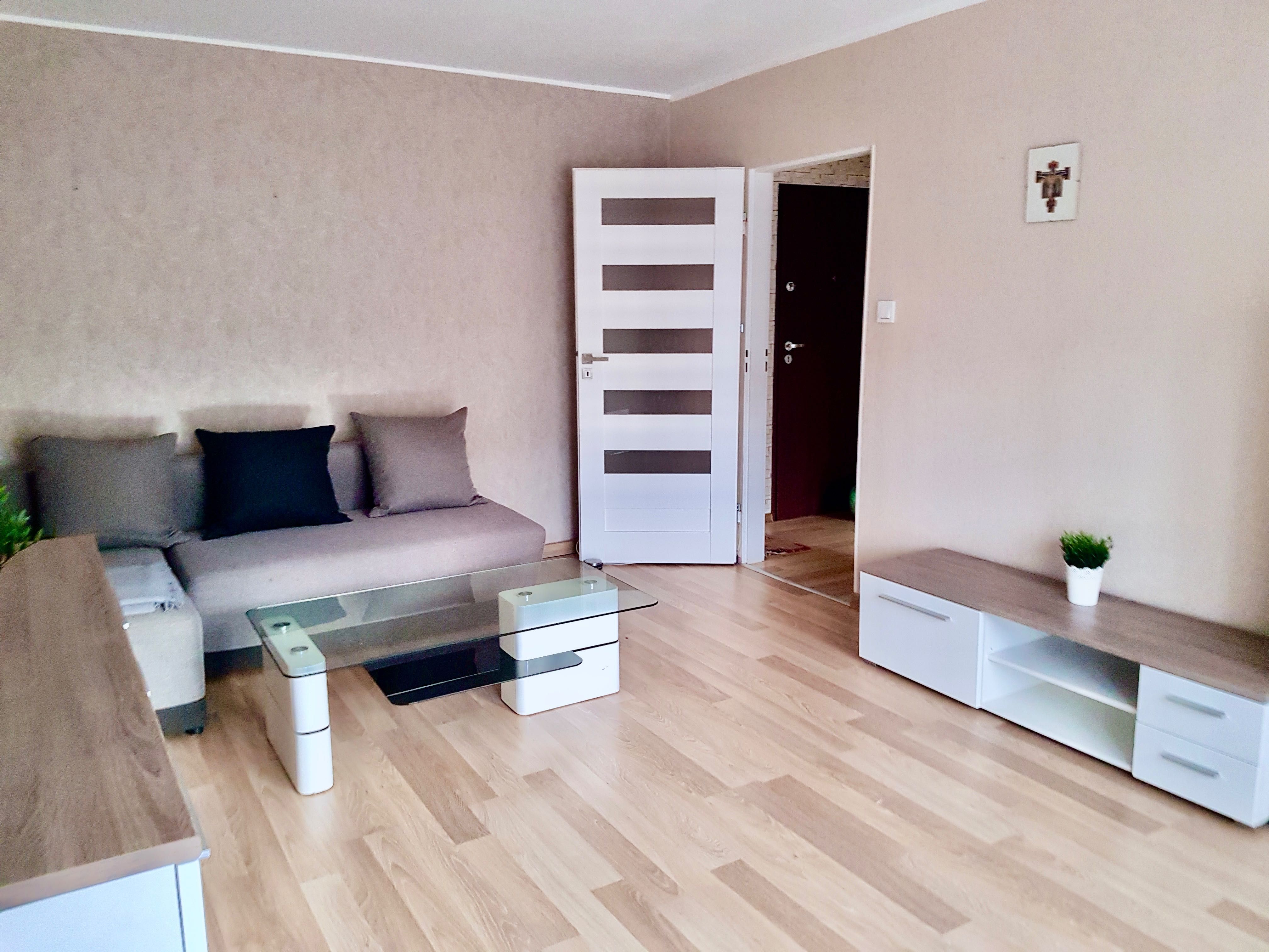 Wynajmę mieszkanie 51m2, 2 pokoje, 1 piętro