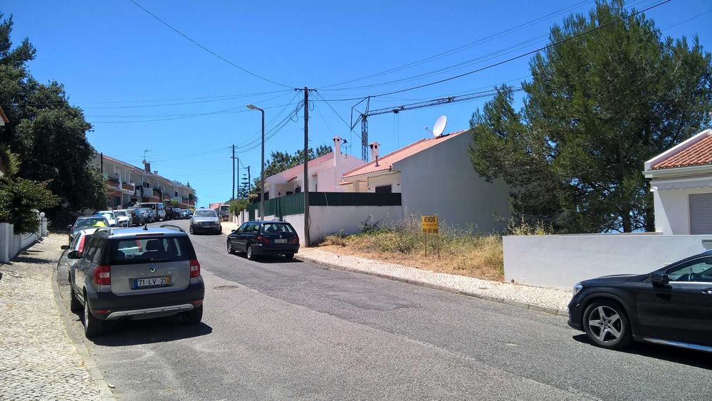 Terreno Urbanizado em Sintra para Construção Moradia