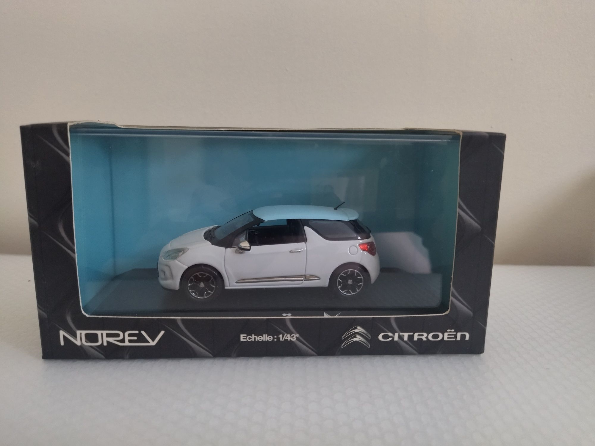 Miniatura Citroen DS3 Nova 1/43