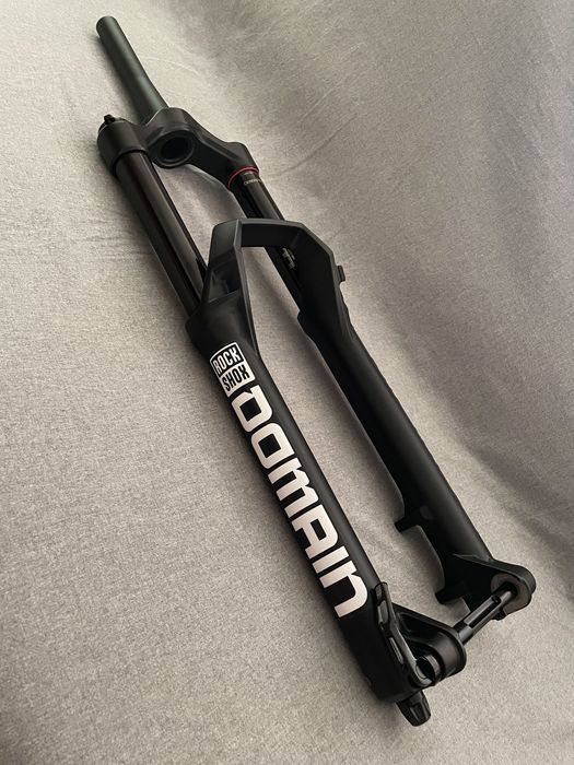 RockShox Domain RC 29” 180mm