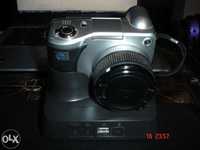 Máquina fotogáfica digital HP Photosmart 850(ofereço outra para peças)