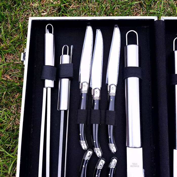 Zestaw do grilla BBQ 16 el. stal nierdzewna w aluminiowej walizce