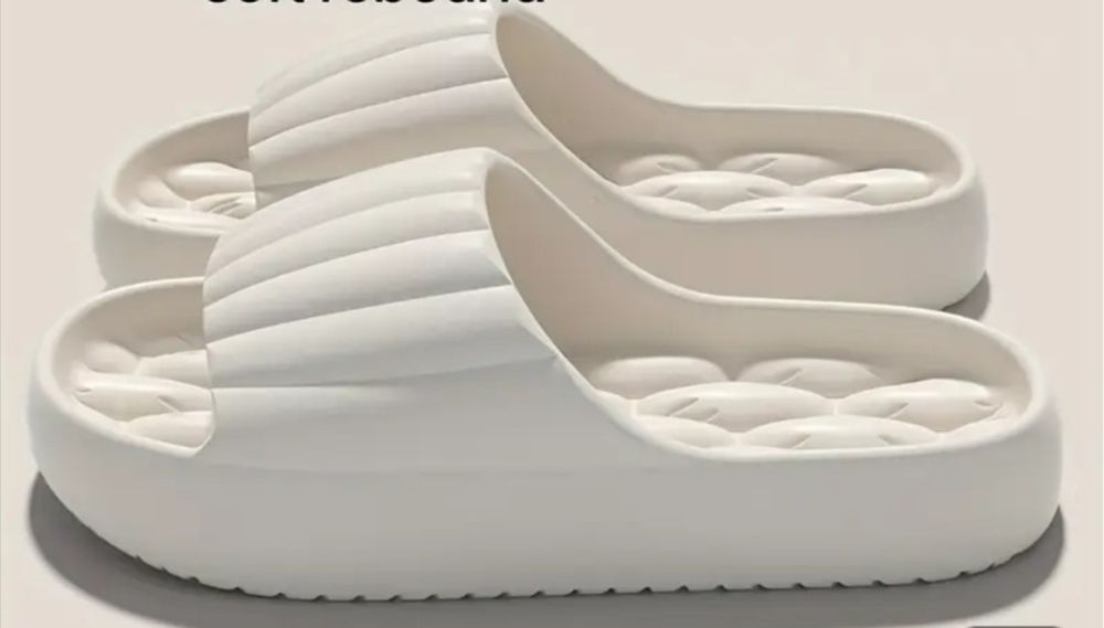 Шпьопанці нові, білі