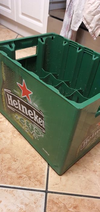 Skrzynka na piwo Heineken