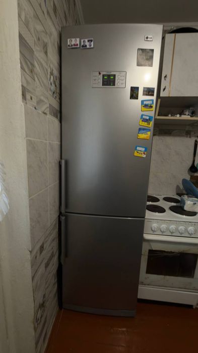 Холодильник двух камерний  LG