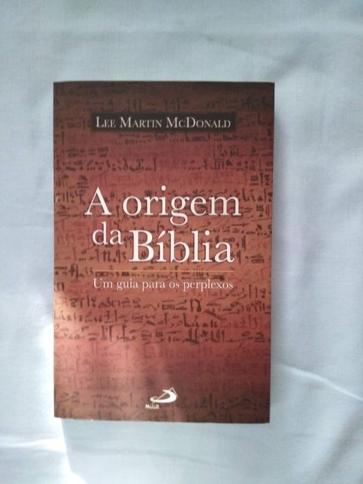 Livros religiosos Três título diferentes.