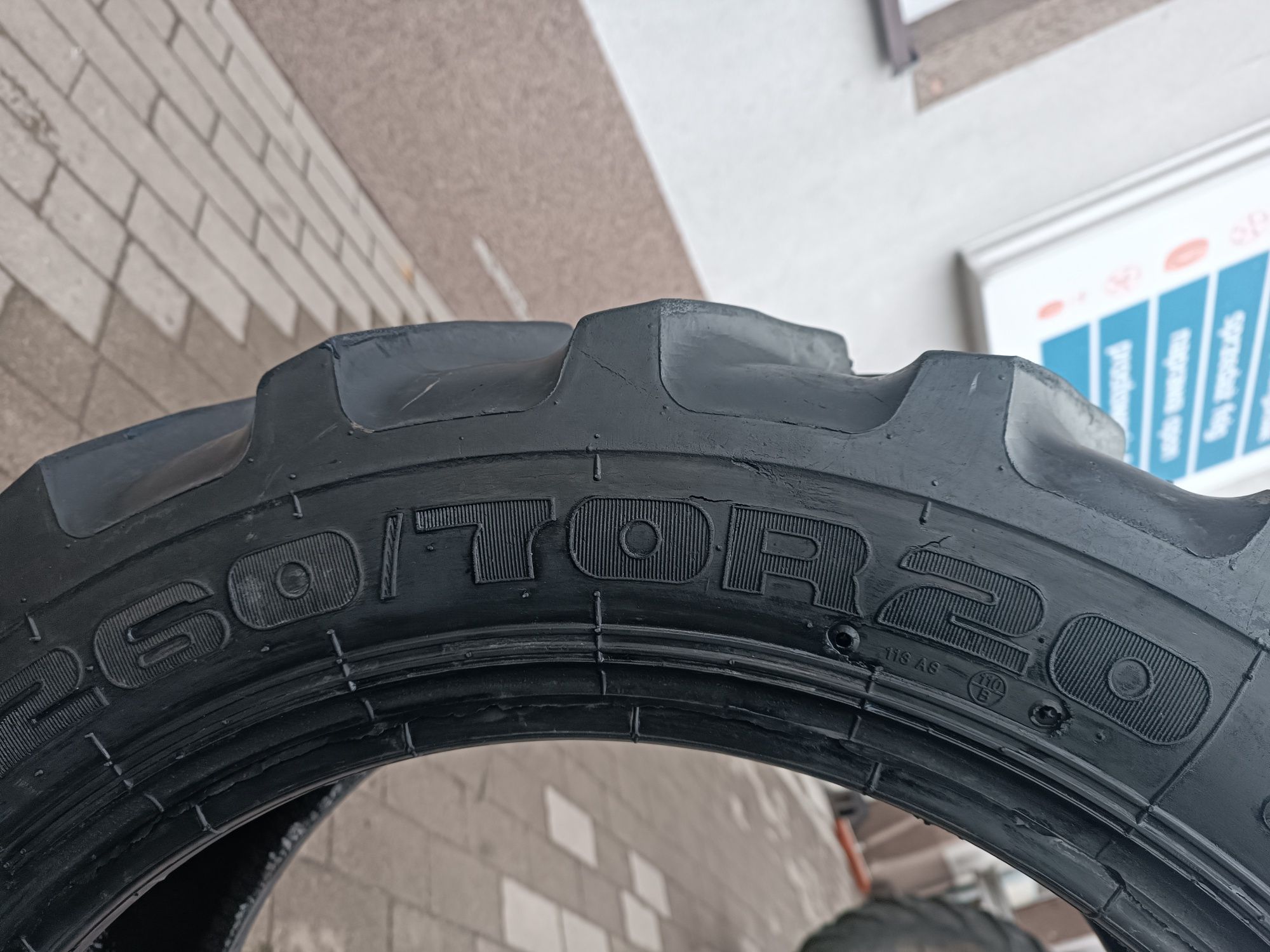 260/70R20 Armour opona rolnicza