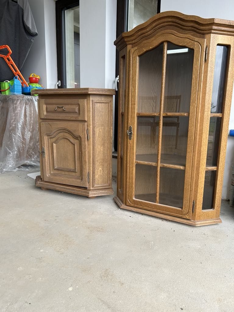 Zestaw mebli dębowych