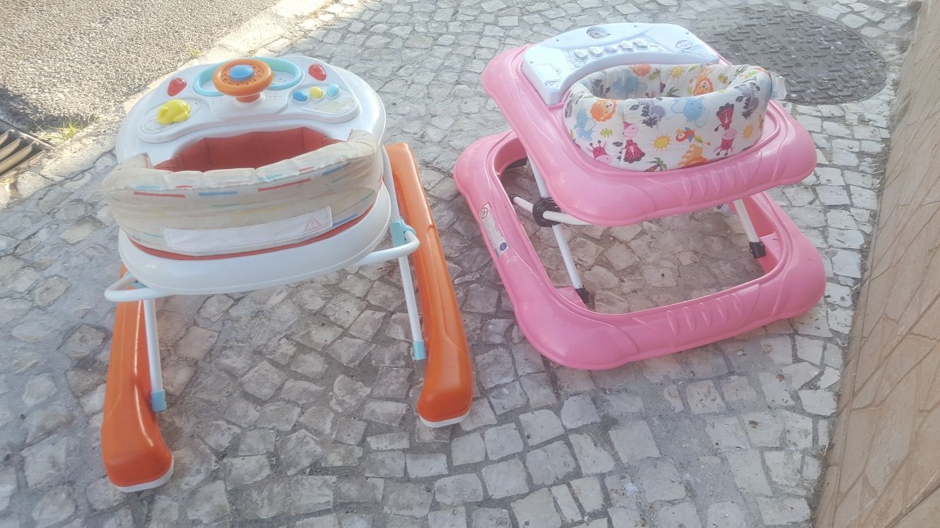 2 andarilhos  para  bebês