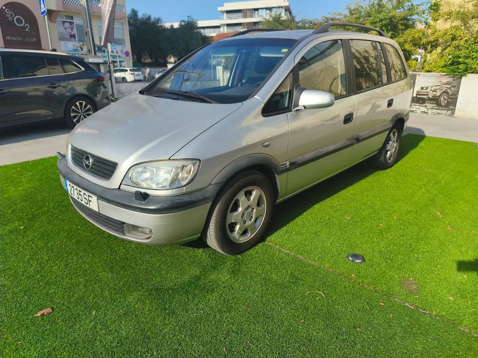 Opel Zafira 2.0 DTi Elegance
