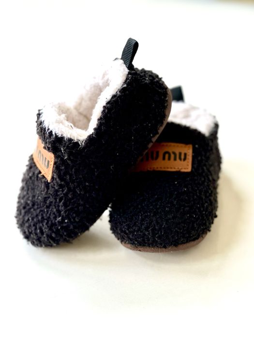 Дитячі тапки, угги