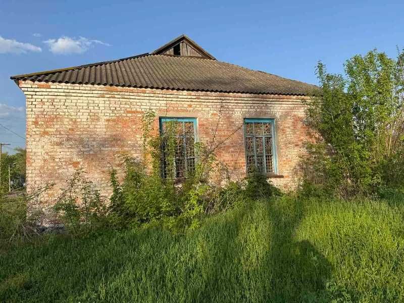 Продаж нежитлової, 102,1 кв. м, Градизьк, вул. Героїв Дніпра, 2