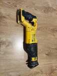 Piła szablasta DEWALT DCS380