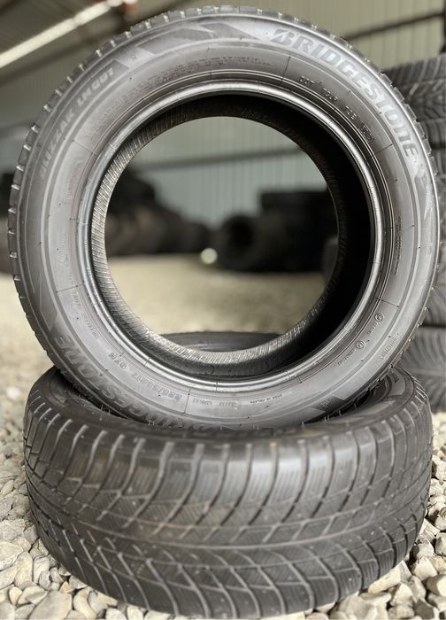 225/55 R17 2 шт. Bridgestone Blizzak LM001