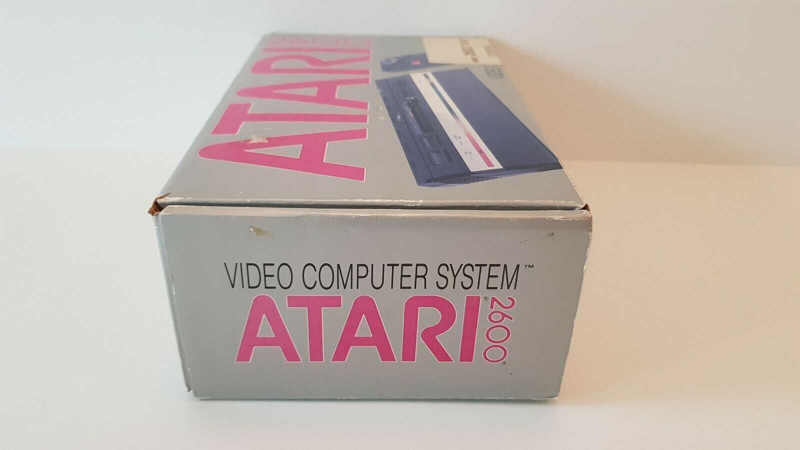 Consola Nova Atari 2600 Completa na Caixa com 34 Jogos