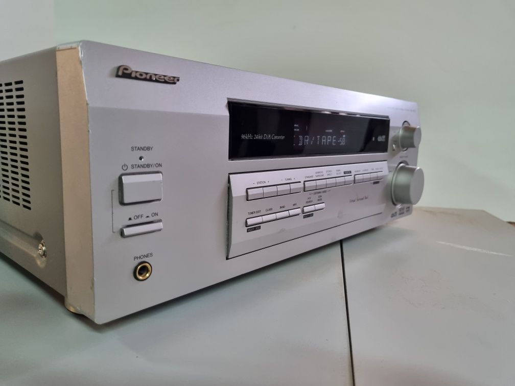 Sprzedam Amplituner Pioneer VSX-D512 S  5.1 / 2.0