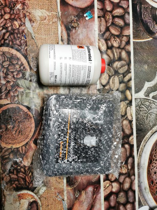 kompresor + płyn uszczelniający continental  nowy