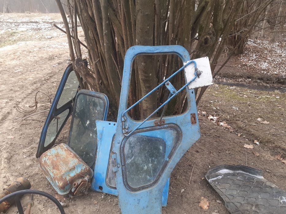 Запчастини до трактора