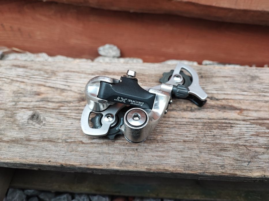 Tylna przerzutka rowerowa Shimano Deore XT M739 8s Retro MTB