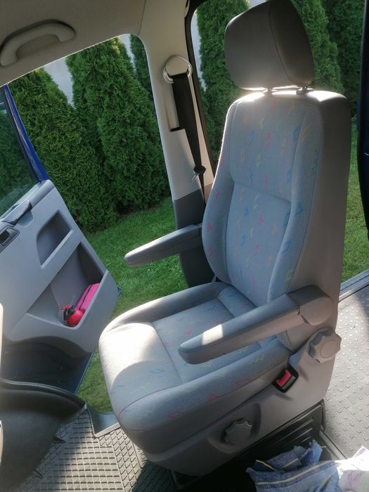 Fotel prawy VW transporter T5