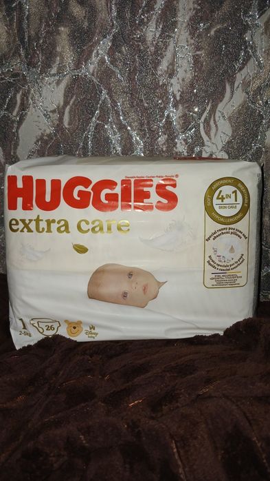 Памперсы Huggies