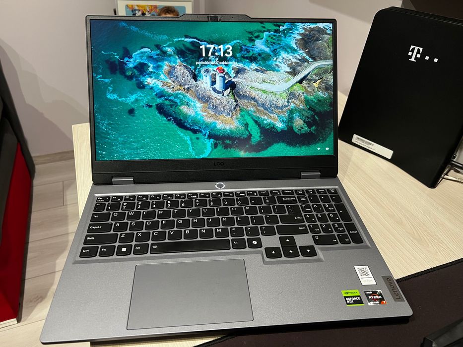 Lenovo LOQ 15 Ryzen 7 7435HS 24GB RAM 512GB + 1TB RTX4060