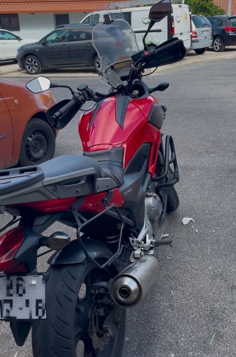 Honda NC 700X ótimo estado