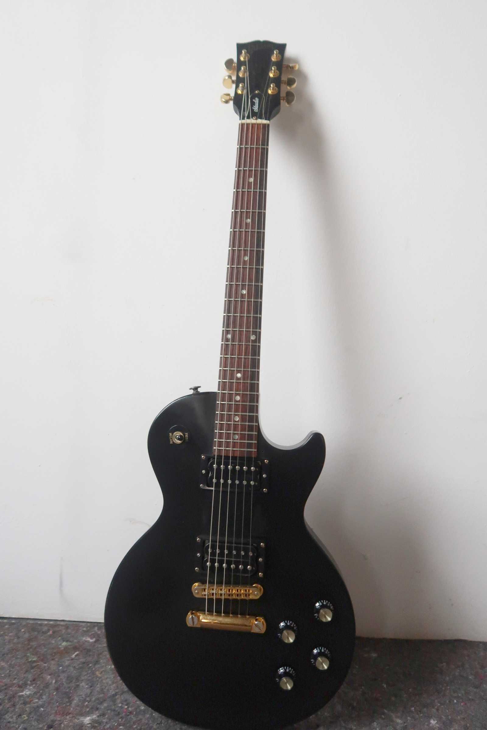 Guitarra Gibson Les Paul Studio de 1998 com case