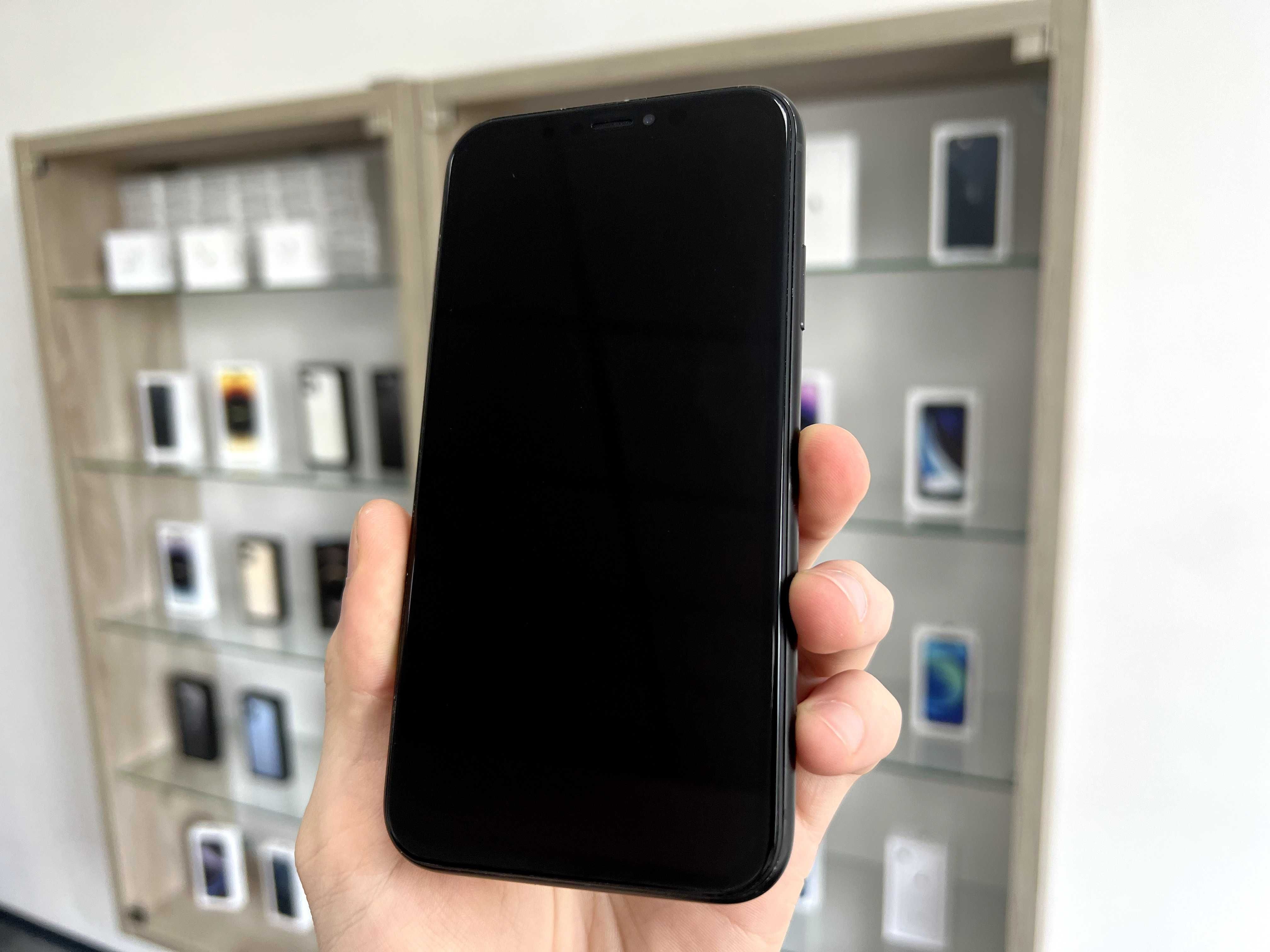 iPhone Xr 64 GB neverlock / Магазин / Гарантія