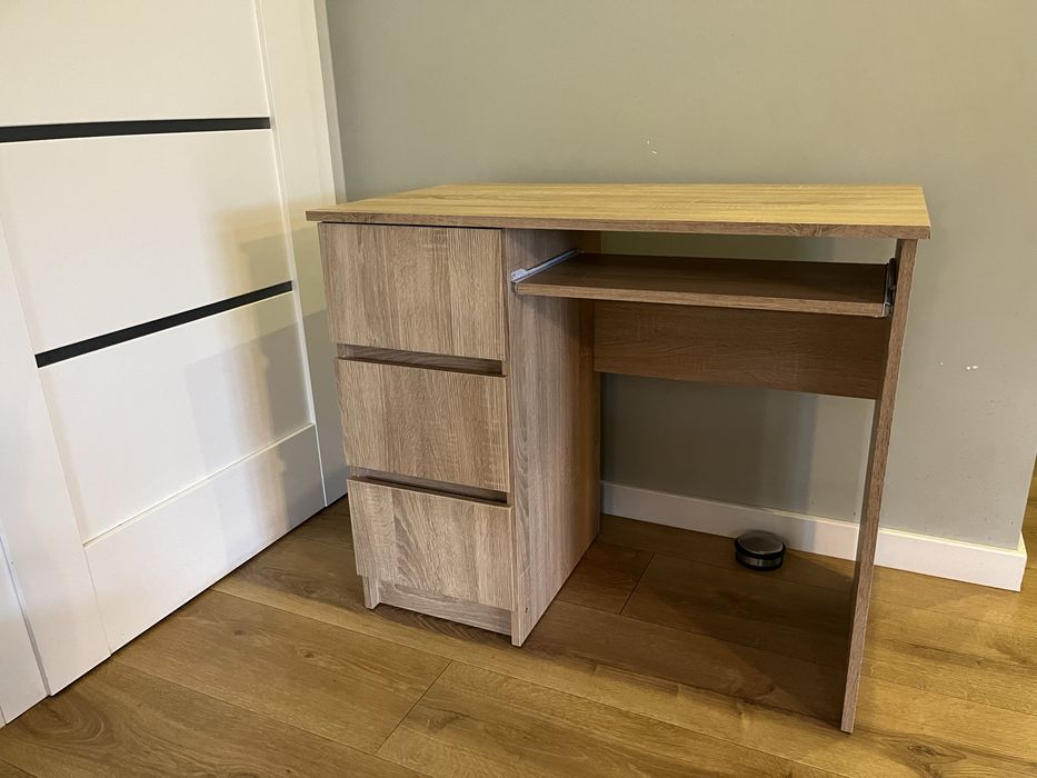 Biurko używane w bardzo dobrym stanie