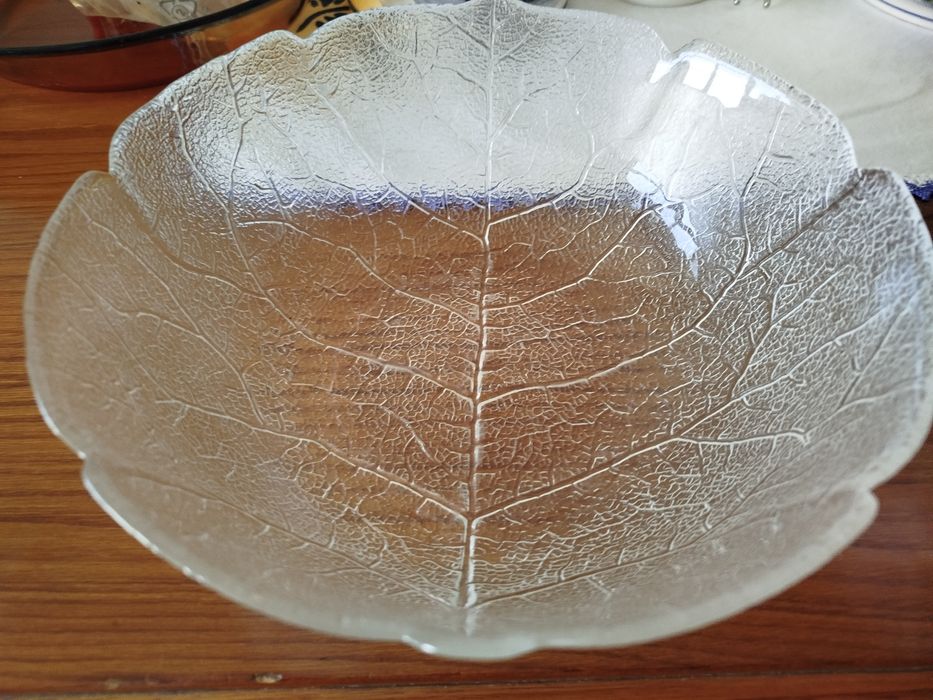 Taça em loiça e vidro