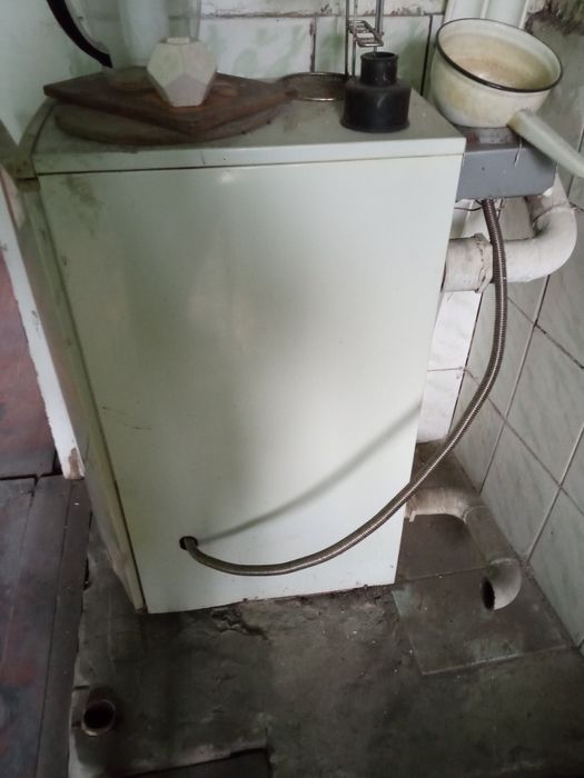 Продам газовый котел.